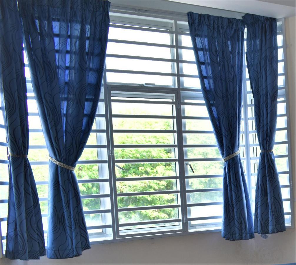 Purnama Homestay At Oceanview Resort Port Dickson Exterior photo